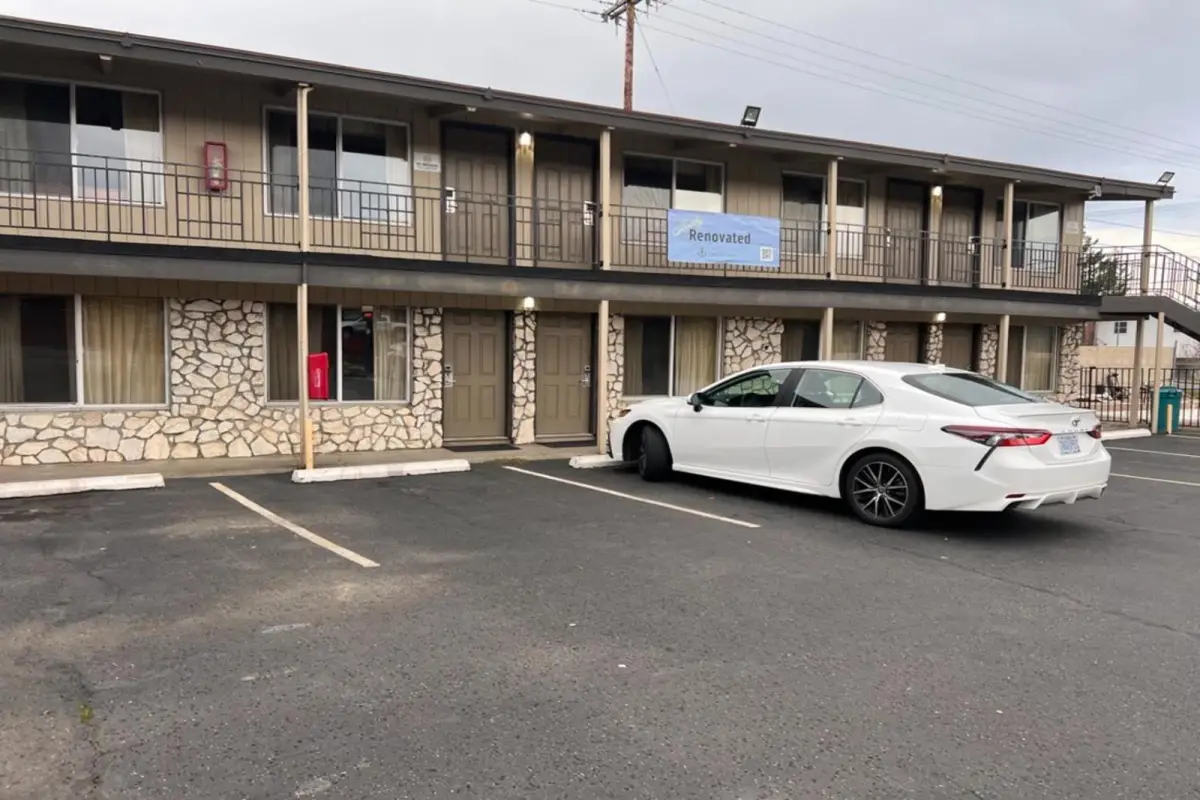 Anchor Bay Inn By OYO Reedsport Main image